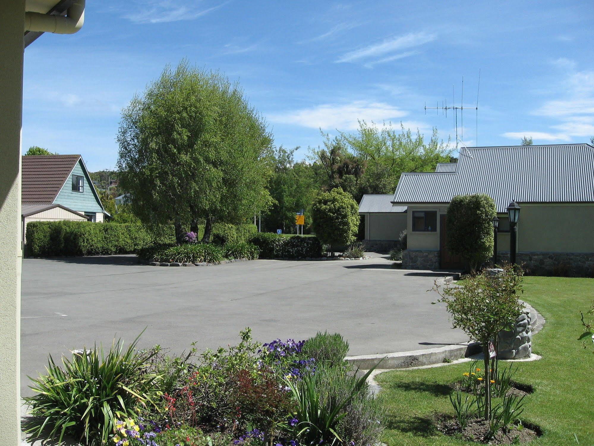 Four Peaks Motel Geraldine Eksteriør billede